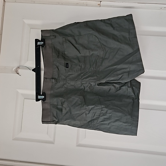 Womens green Lee shorts size 16 - Picture 3 of 4